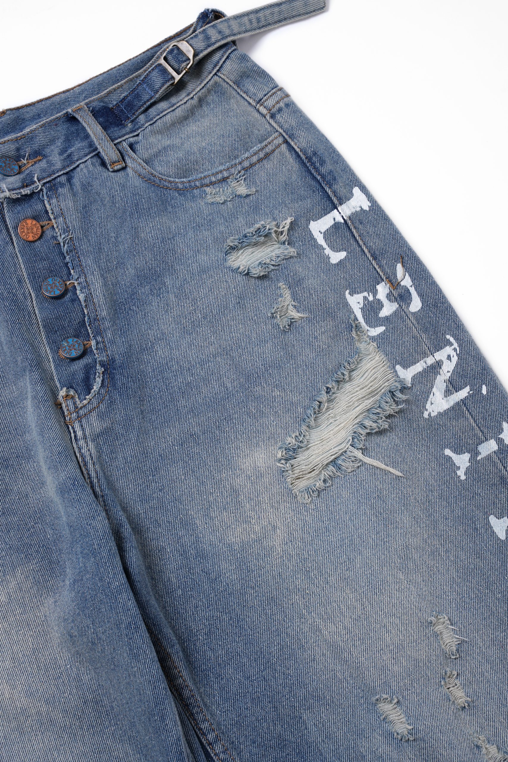 4-HOLE PUNCHER Blue Denim Jeans - RAKKIU